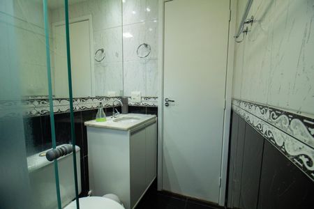 Apartamento para alugar com 48m², 2 quartos e 1 vaga Apartamento para alugar com 48m², 2 quartos e 1 vagaBanheiro Social