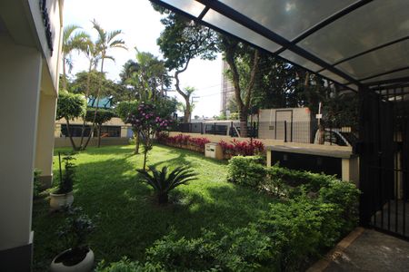 Apartamento para alugar com 72m², 2 quartos e 1 vagaÁrea Comum