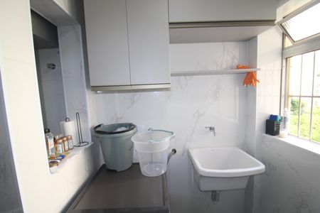 Apartamento para alugar com 72m², 2 quartos e 1 vagaÁrea de Serviço