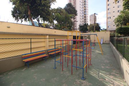 Apartamento para alugar com 72m², 2 quartos e 1 vagaÁrea Comum