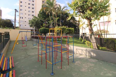 Apartamento para alugar com 72m², 2 quartos e 1 vagaÁrea Comum