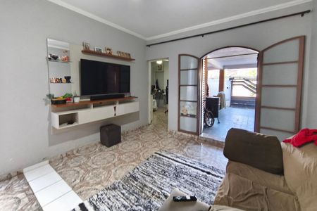 Sala de Estar de casa à venda com 3 quartos, 260m² em Jardim Nova Mercedes, Campinas