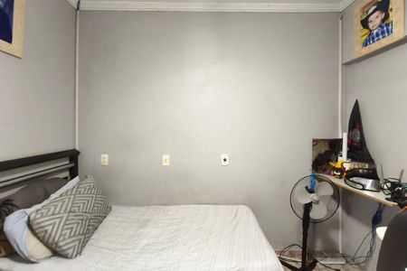 Casa à venda com 260m², 3 quartos e 2 vagas Casa à venda com 260m², 3 quartos e 2 vagasQuarto 2