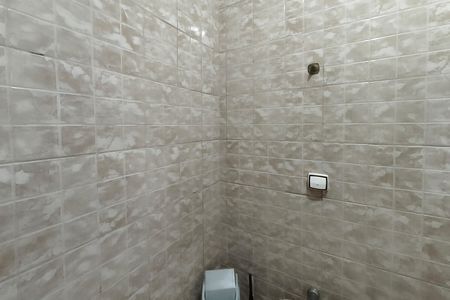 Casa à venda com 260m², 3 quartos e 2 vagas Casa à venda com 260m², 3 quartos e 2 vagasBanheiro Suíte