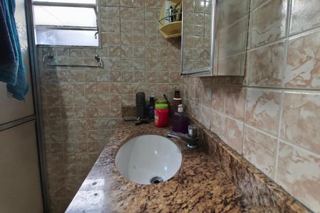 Casa à venda com 260m², 3 quartos e 2 vagas Casa à venda com 260m², 3 quartos e 2 vagasBanheiro Suíte