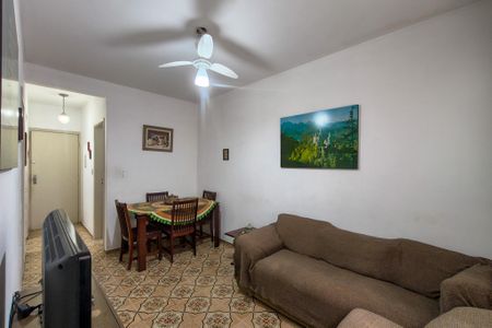 Sala  de apartamento para alugar com 1 quarto, 49m² em Guilhermina, Praia Grande