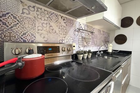 Apartamento para alugar com 87m², 3 quartos e 2 vagas Apartamento para alugar com 87m², 3 quartos e 2 vagasCozinha e Área de Serviço