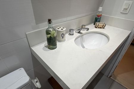 Apartamento para alugar com 87m², 3 quartos e 2 vagas Apartamento para alugar com 87m², 3 quartos e 2 vagasBanheiro da Suíte