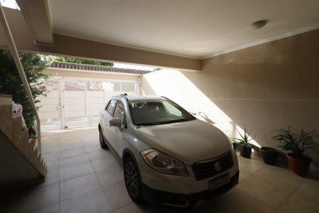 Casa à venda com 250m², 3 quartos e 4 vagasGaragem