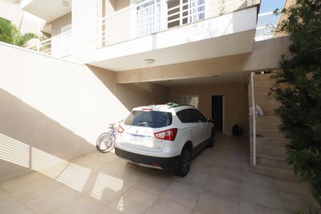 Casa à venda com 250m², 3 quartos e 4 vagasGaragem