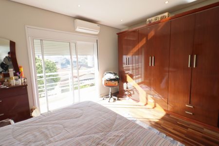 Casa à venda com 250m², 3 quartos e 4 vagasSuíte 3
