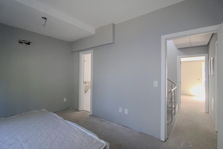 Casa de condomínio para alugar com 300m², 3 quartos e 2 vagas Casa de condomínio para alugar com 300m², 3 quartos e 2 vagasSuite 2