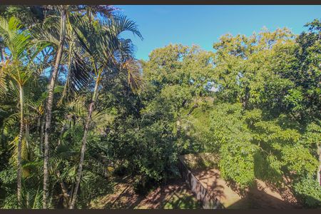 Casa de condomínio para alugar com 300m², 3 quartos e 2 vagas Casa de condomínio para alugar com 300m², 3 quartos e 2 vagasVista