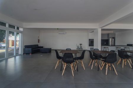 Casa de condomínio para alugar com 300m², 3 quartos e 2 vagas Casa de condomínio para alugar com 300m², 3 quartos e 2 vagasÁrea comum - Salão de festas
