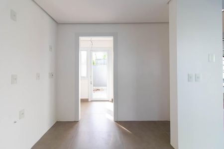 Casa de condomínio para alugar com 300m², 3 quartos e 4 vagas Casa de condomínio para alugar com 300m², 3 quartos e 4 vagasCozinha e Área de Serviço
