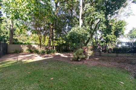 Casa de condomínio para alugar com 300m², 3 quartos e 2 vagas Casa de condomínio para alugar com 300m², 3 quartos e 2 vagasQuintal
