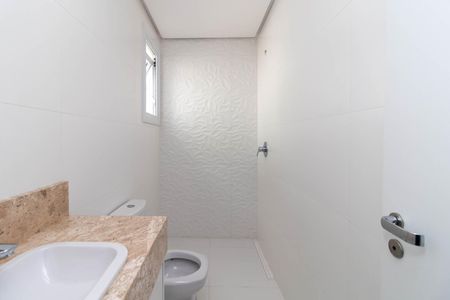 Casa de condomínio para alugar com 300m², 3 quartos e 2 vagas Casa de condomínio para alugar com 300m², 3 quartos e 2 vagasBanheiro do Quarto 1