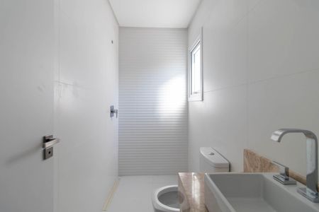 Casa de condomínio para alugar com 330m², 3 quartos e 4 vagas Casa de condomínio para alugar com 330m², 3 quartos e 4 vagasBanheiro do Quarto 1
