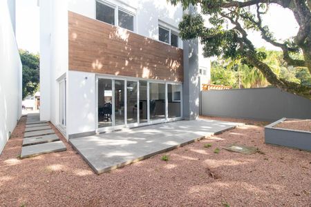 Casa de condomínio para alugar com 330m², 3 quartos e 4 vagas Casa de condomínio para alugar com 330m², 3 quartos e 4 vagasQuintal