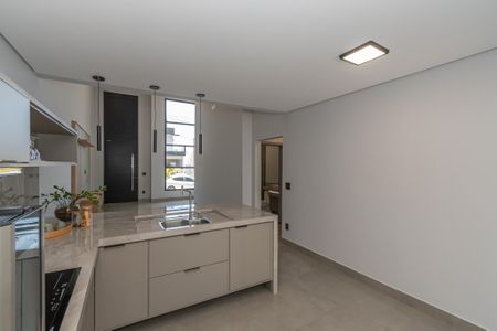 Casa de condomínio à venda com 141m², 3 quartos e 3 vagas Casa de condomínio à venda com 141m², 3 quartos e 3 vagasCozinha