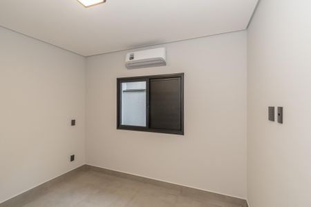 Casa de condomínio à venda com 141m², 3 quartos e 3 vagas Casa de condomínio à venda com 141m², 3 quartos e 3 vagasQuarto 2