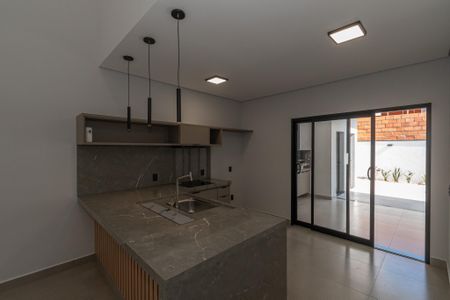 Casa de condomínio à venda com 141m², 3 quartos e 3 vagas Casa de condomínio à venda com 141m², 3 quartos e 3 vagasCozinha