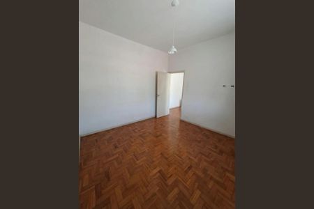 Apartamento à venda com 39m², 1 quarto e sem vaga Apartamento à venda com 39m², 1 quarto e sem vagaSala