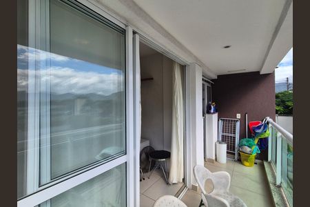 Apartamento para alugar com 65m², 1 quarto e 1 vaga