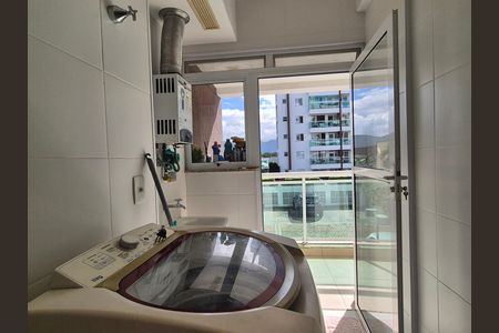 Apartamento para alugar com 65m², 1 quarto e 1 vaga
