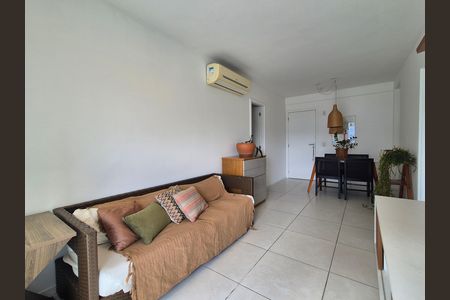 Apartamento para alugar com 65m², 1 quarto e 1 vaga
