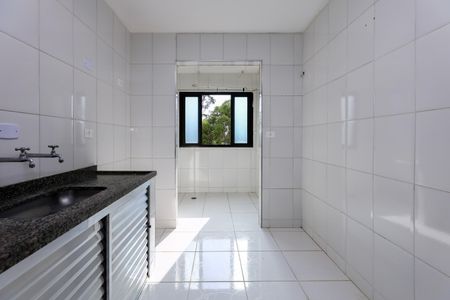 Apartamento à venda com 63m², 2 quartos e 1 vaga Apartamento à venda com 63m², 2 quartos e 1 vagaCozinha