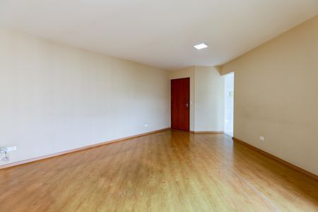 Sala de apartamento para alugar com 2 quartos, 63m² em Jardim Henriqueta, Taboão da Serra