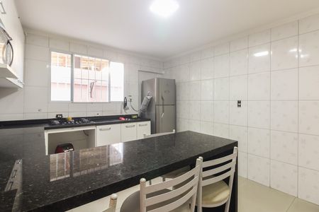 Casa para alugar com 100m², 2 quartos e 1 vaga Casa para alugar com 100m², 2 quartos e 1 vagaCozinha