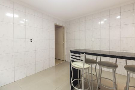 Casa para alugar com 100m², 2 quartos e 1 vaga Casa para alugar com 100m², 2 quartos e 1 vagaCozinha