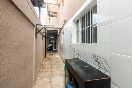Casa para alugar com 100m², 2 quartos e 1 vaga Casa para alugar com 100m², 2 quartos e 1 vagaEntrada