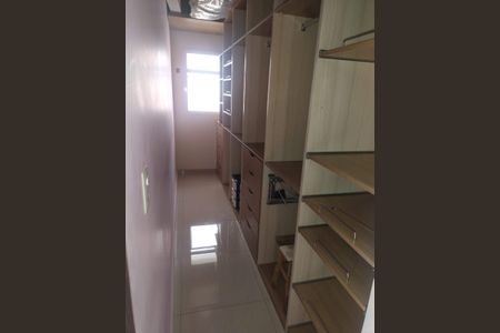 Casa para alugar com 270m², 5 quartos e 3 vagasQuarto