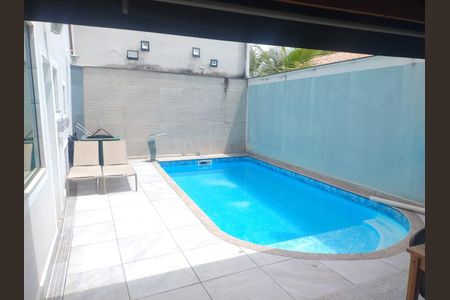 Casa para alugar com 270m², 5 quartos e 3 vagasÁrea externa