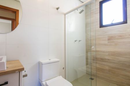 Apartamento à venda com 79m², 2 quartos e 1 vaga Apartamento à venda com 79m², 2 quartos e 1 vagaBanheiro