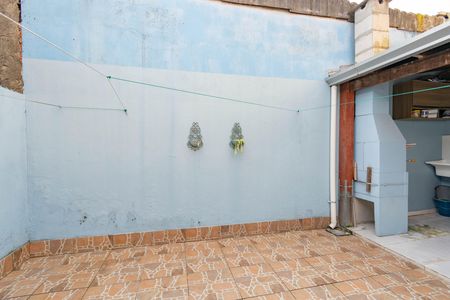 Casa à venda com 71m², 2 quartos e 1 vaga