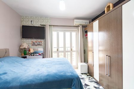 Casa à venda com 71m², 2 quartos e 1 vaga