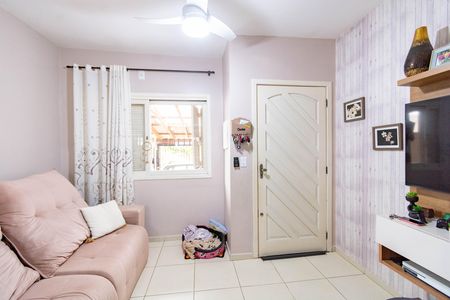 Casa à venda com 2 quartos, 71m² em São José, Canoas
