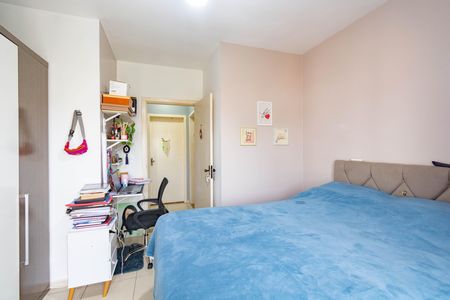 Casa à venda com 2 quartos, 71m² em São José, Canoas