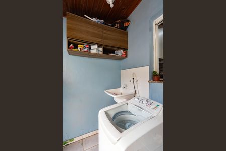 Casa à venda com 71m², 2 quartos e 1 vaga