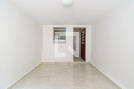 Casa 1 - Sala de casa à venda com 4 quartos, 100m² em Vila Babilonia, São Paulo