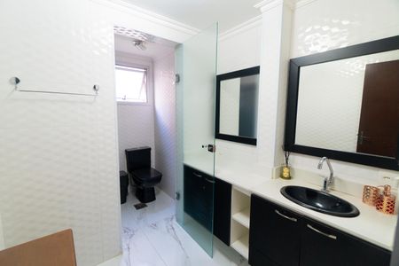 Apartamento à venda com 69m², 2 quartos e 1 vaga Apartamento à venda com 69m², 2 quartos e 1 vagaBanheiro