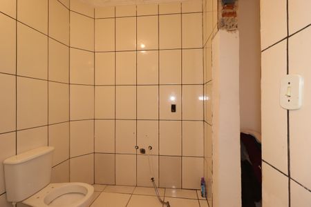 Casa para alugar com 135m², 2 quartos e 2 vagasBanheiro da Suíte