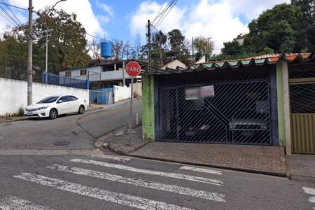 Casa para alugar com 135m², 2 quartos e 2 vagasFachada