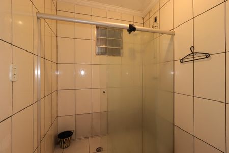 Casa para alugar com 135m², 2 quartos e 2 vagasBanheiro da Suíte