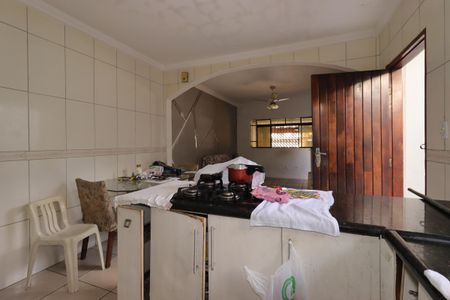 Casa para alugar com 135m², 2 quartos e 2 vagasCozinha