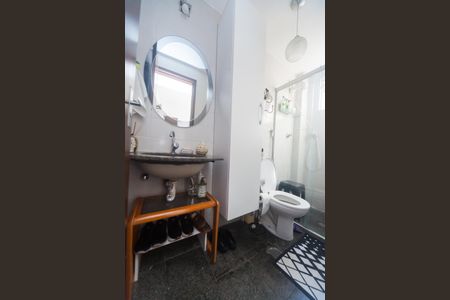 Apartamento à venda com 68m², 3 quartos e 1 vaga Apartamento à venda com 68m², 3 quartos e 1 vagaBanheiro da Suíte